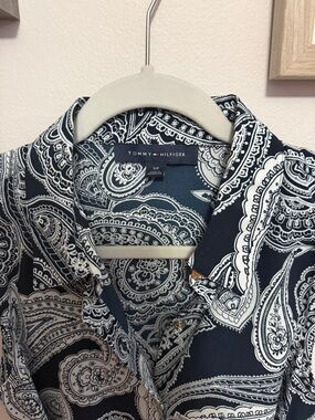 Tommy Hilfiger Navy and White Paisley Button-Down Shirt